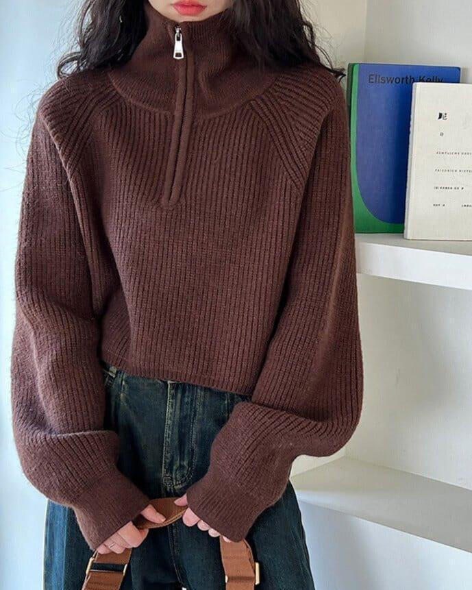 Cozy Elegance – The Must-Have High Collar Knit Sweater of the Season